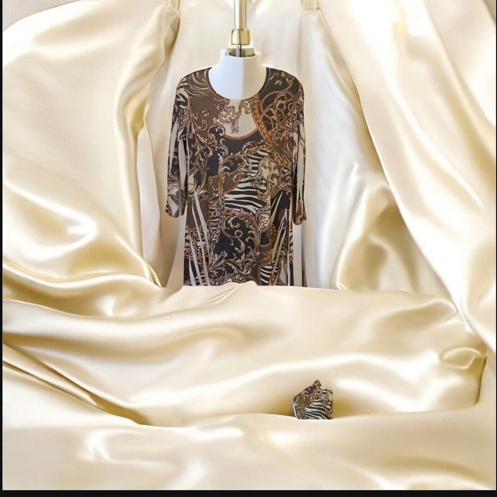 Elegant Baroque Print Tunic Top Size XL Soft Earthtine Colors W Beads